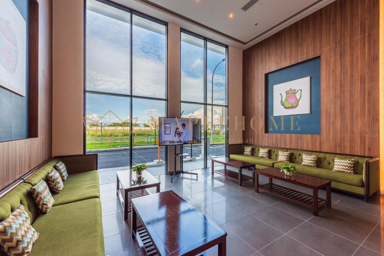 Amber Cove Premier Suites Melaka Buitenkant foto
