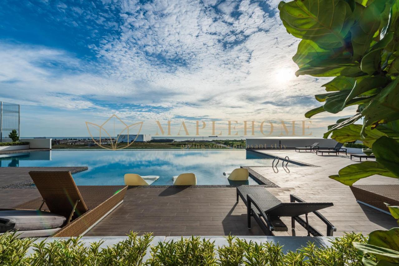 Amber Cove Premier Suites Melaka Buitenkant foto