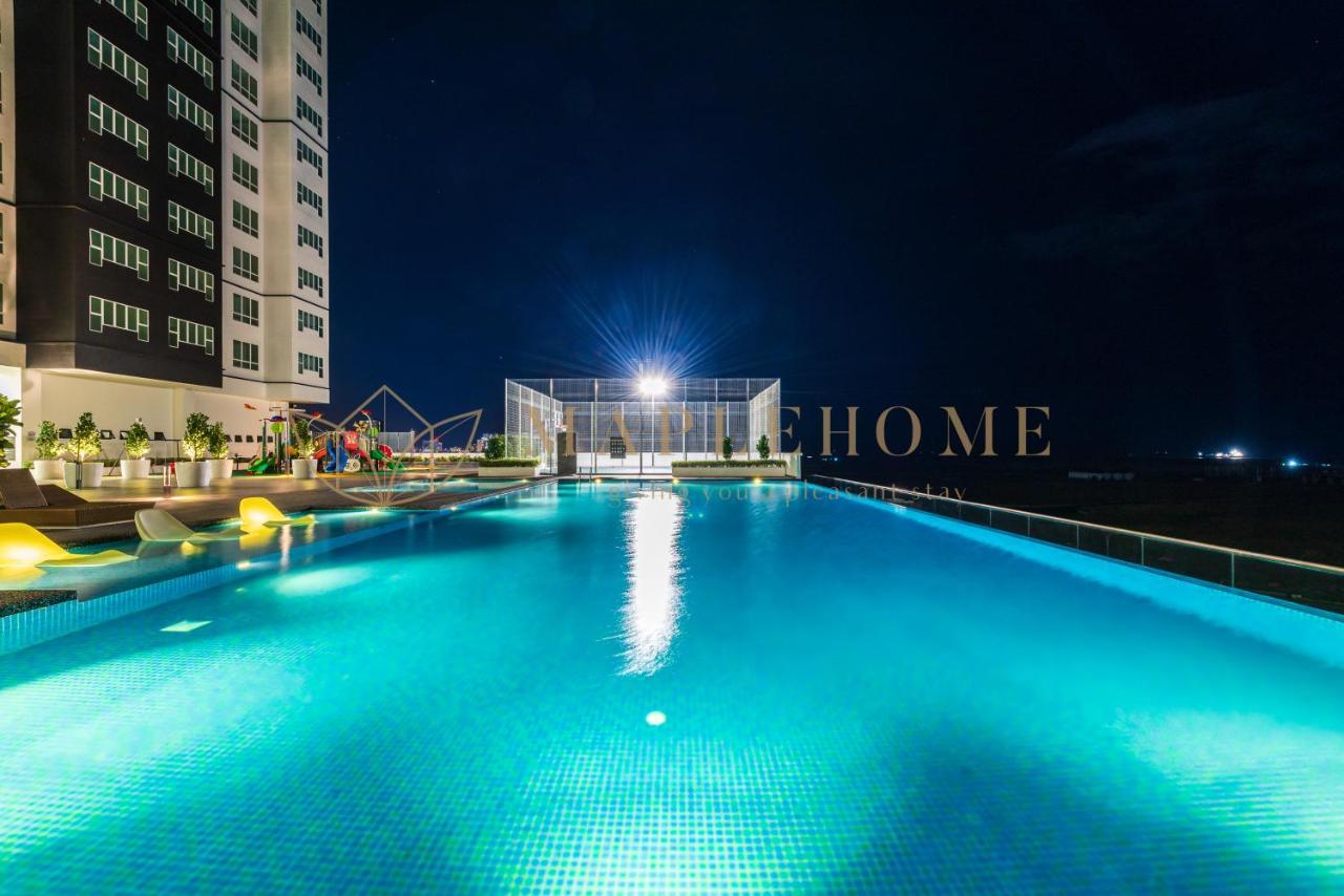 Amber Cove Premier Suites Melaka Buitenkant foto